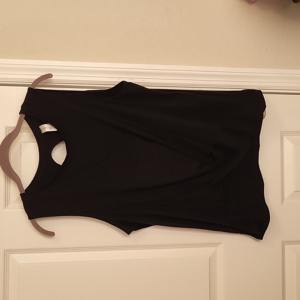 Black Tank Front Knot Large